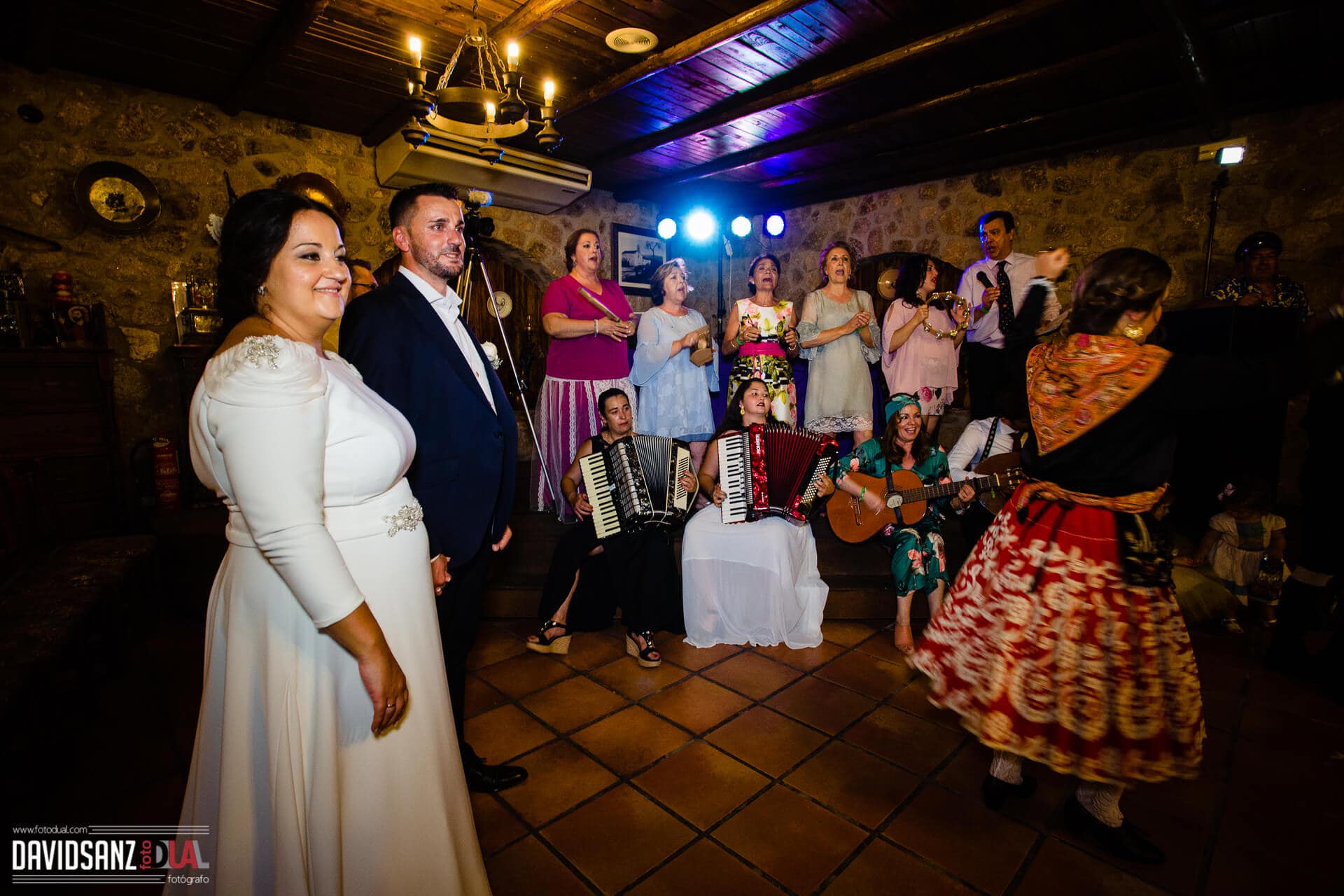 024-boda-valencia-alcantara-rocamador-san-pedro-el-convento-davidsanz-fotodual-bodas-caceres