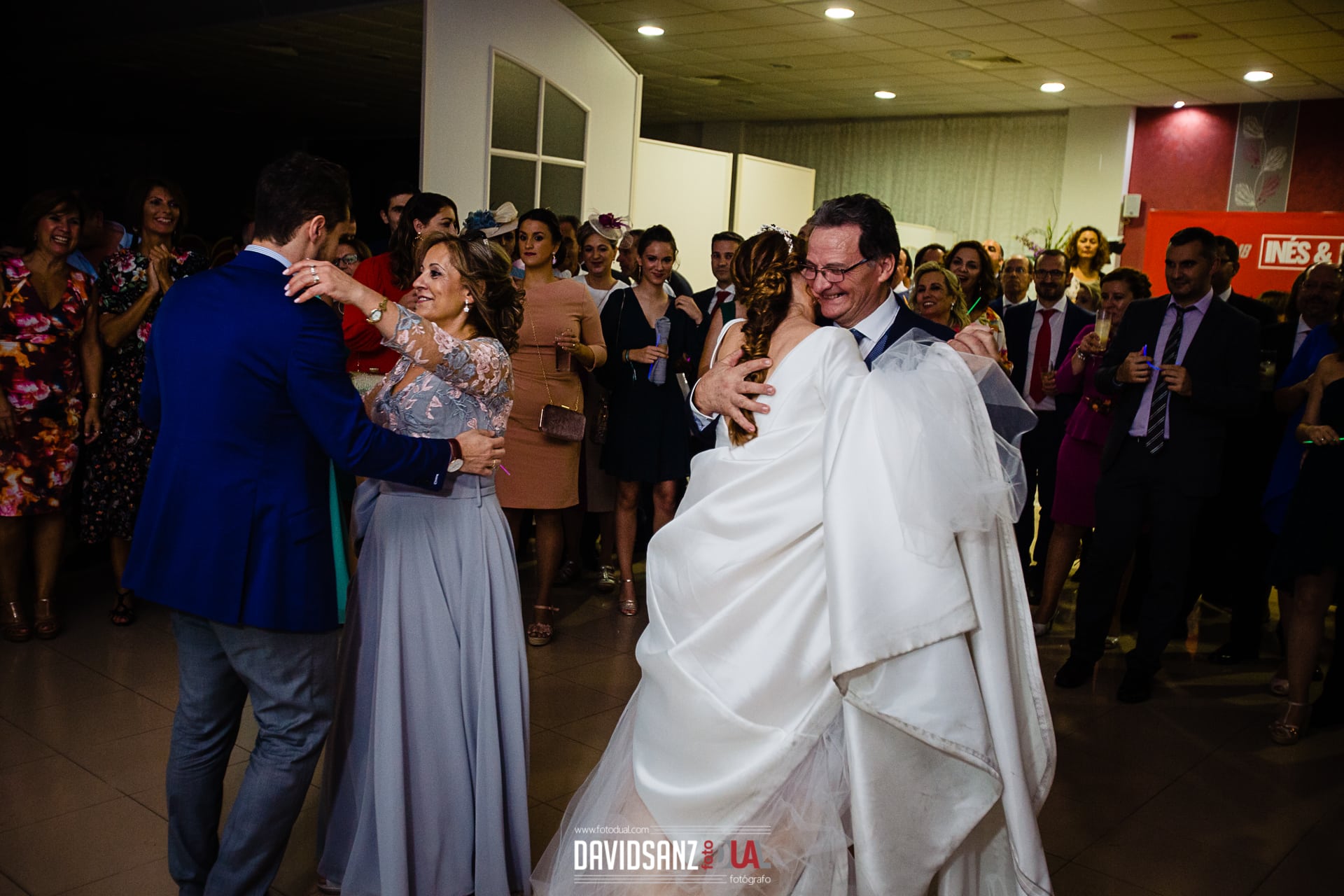 032-boda-campanario-villanueva-donbenito-sanvicente-alcantara-badajoz-fotografo-bodas-extremadura-paco-ines